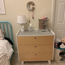 Oeuf dresser hotsell changing table