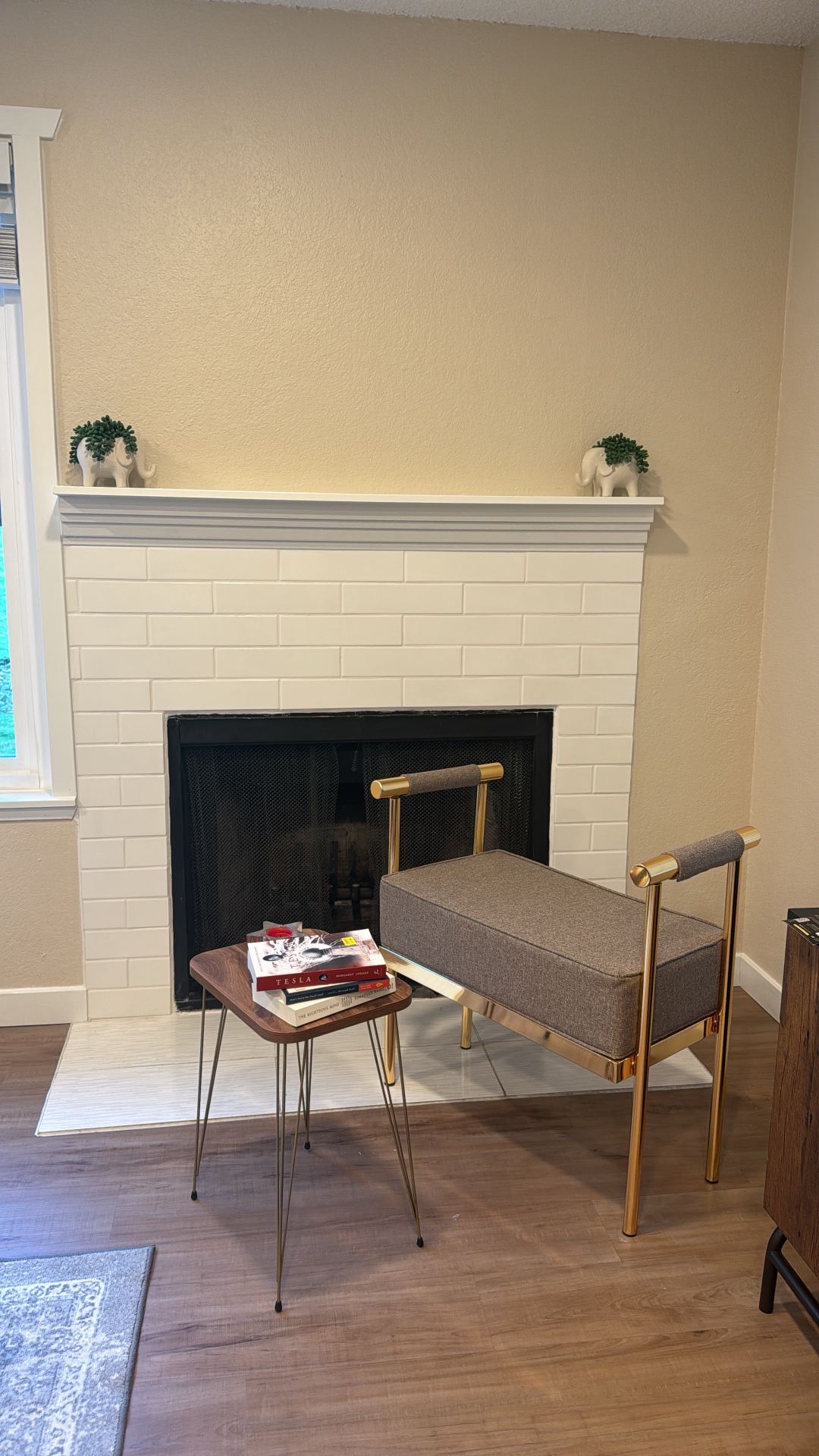Upholstered Seat With Gold Medal Frame Entryway Bench / Ottoman With armrest 