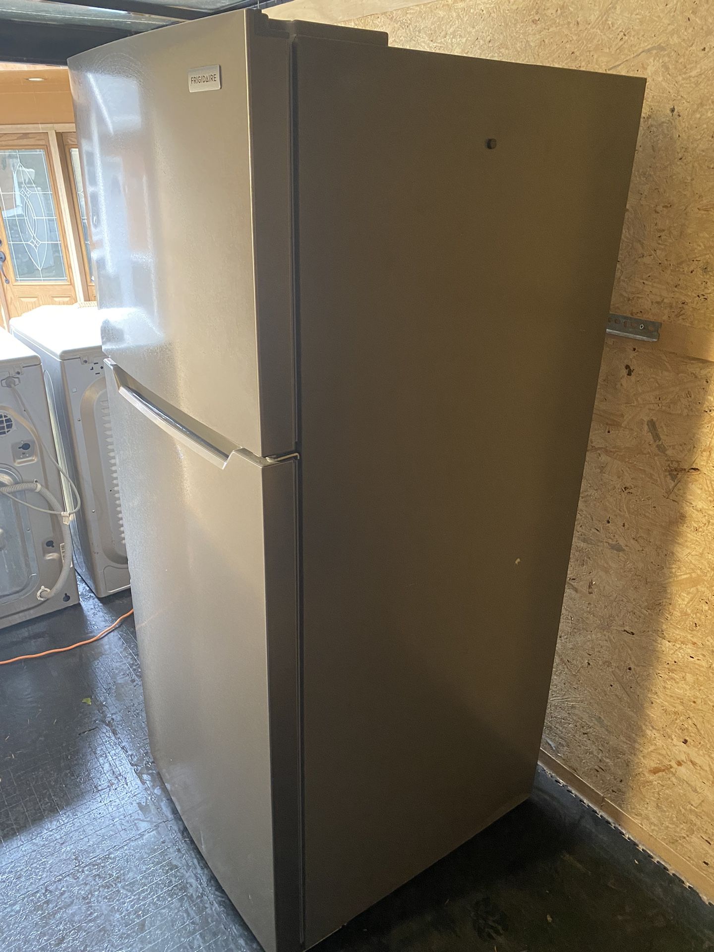 Frigidaire Refrigerator Freezer - Perfect Working Condition