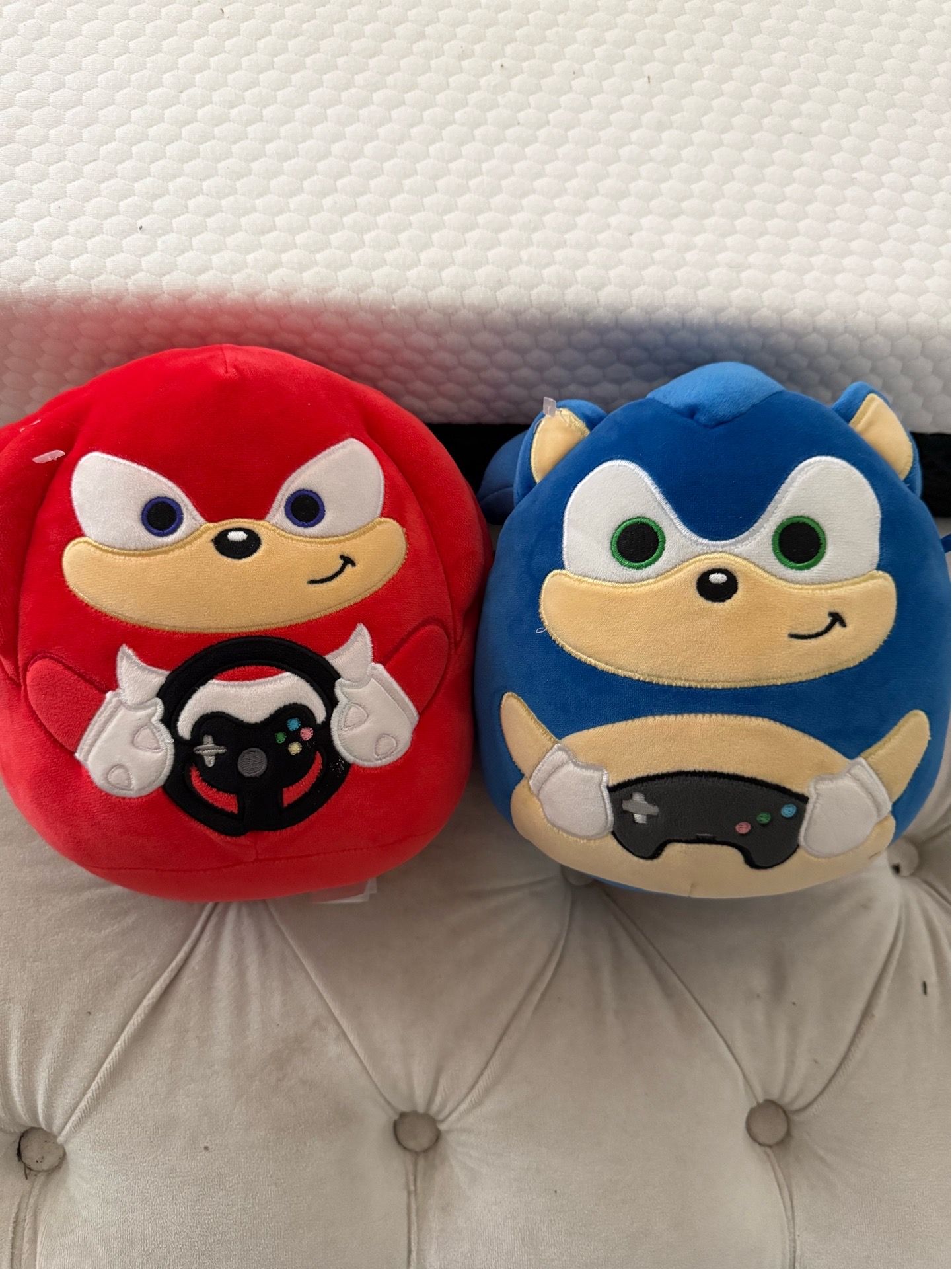 Sonic squishmallows