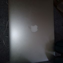 MacBook air MacOS Monterey 