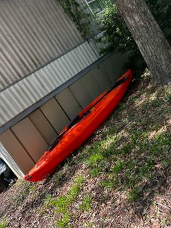 Lifetime Lancer 10’ Sit-In Layak