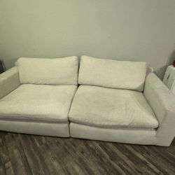 CLOUD COUCH DUPE