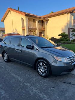 2013 Honda odesey ex l