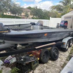 1986 Stratos Bass Boat 18.6ft 