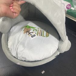 Star Wars Baby Yoda Pet  Bed 