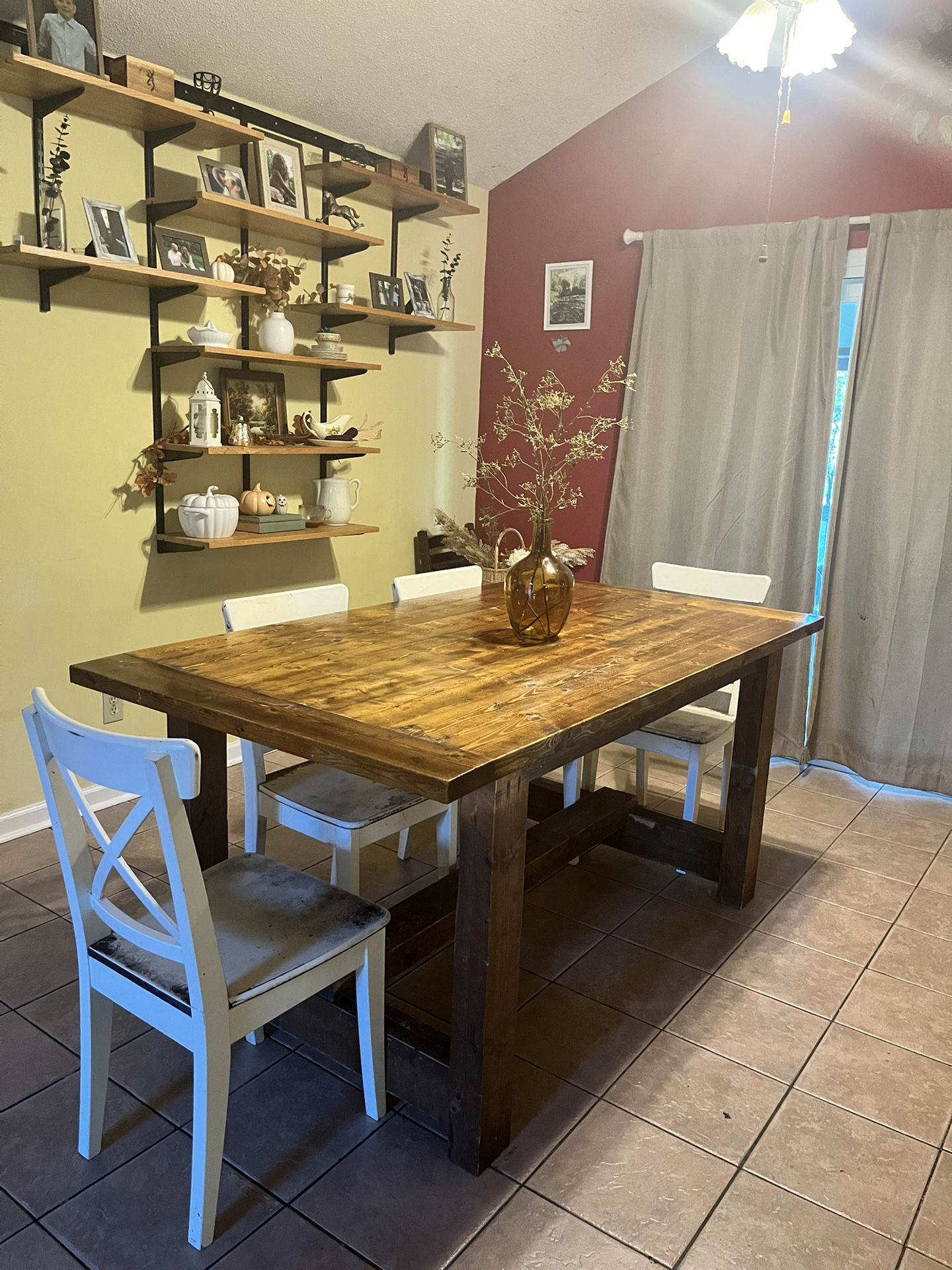 Kitchen Table 