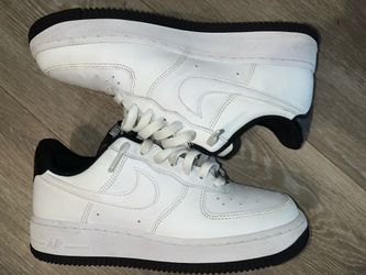 Black and white airforces