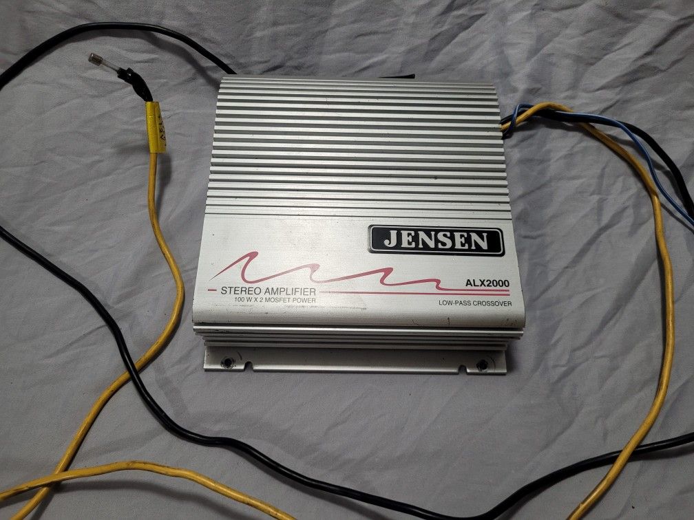Jensen Car Audio Amplifier