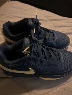 Men’s shoes