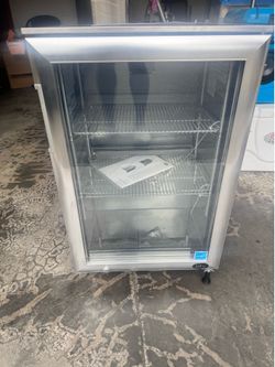 18 in. Built-In/Freestanding Single Zone 120-Cans Beverage and Wine Cooler in Stainless Steel with LED Light, Child Lock