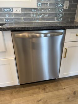 Brand New Dishwasher! 