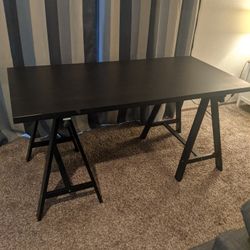Linnmon/Odvaald IKEA Desk 