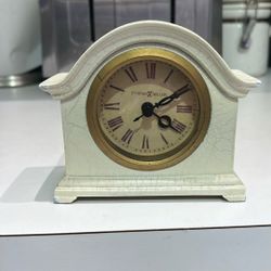 Howard Miller small mantle clock.