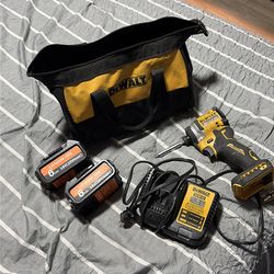 DEWALT 20V MAX Battery Charger/DEWALT 20V Cordless Brushless/6Ah 20V MAX Battery: Replacement for Dewalt 20 Volt MAX XR/Dewalt Heavy Duty 12" x 9" Bla