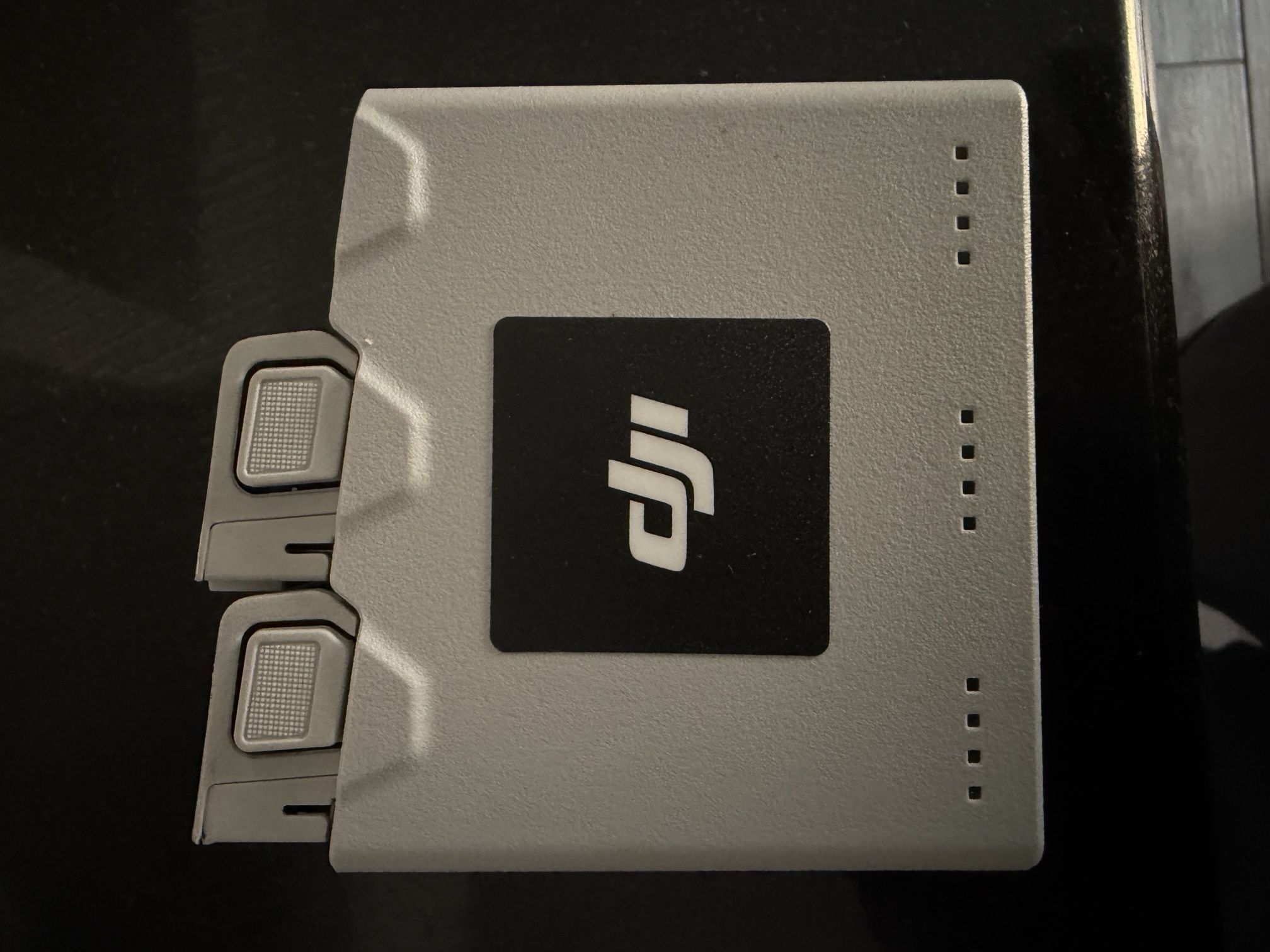 Mini 4 Pro Battery(2) And Charger 