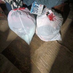 Clean Woman's Clothes 