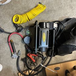 Smittybiltair Compressor,with Attachments And Storage In Great Condition Only Used A Few Times.