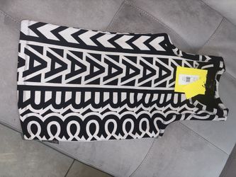 Marc Jacob’s Sleeveless Top