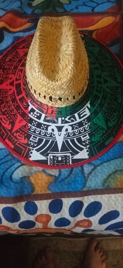 Calendar aztec hat