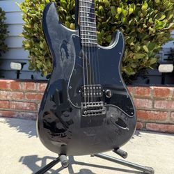 PUNK SHREDDER SQUIER STRAT 🖤💀