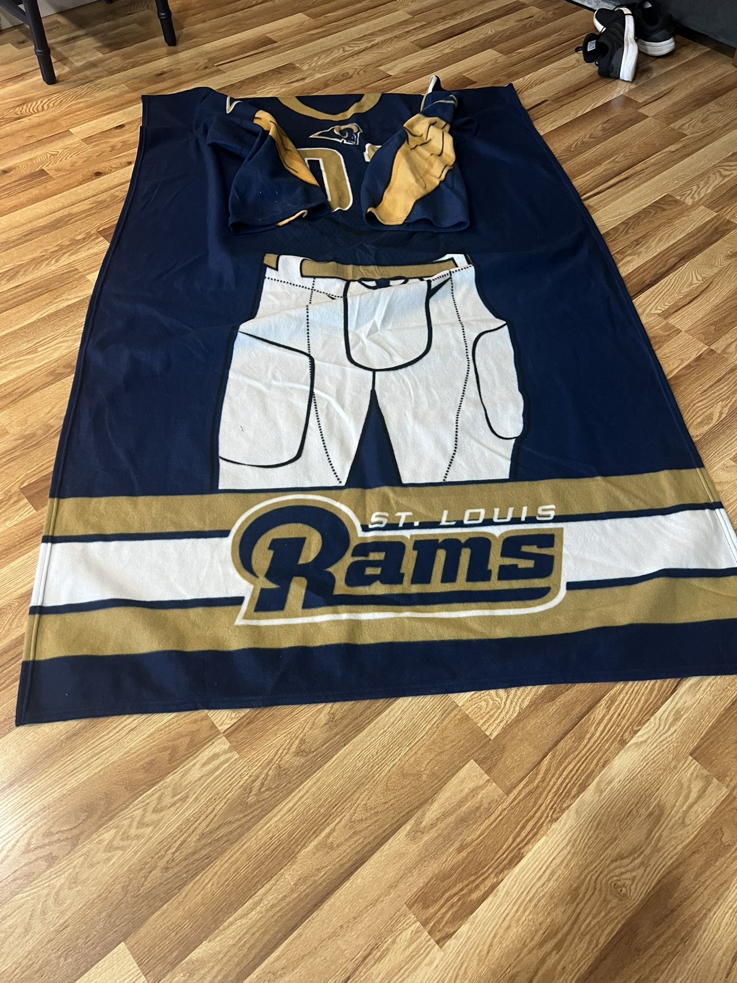 Rams Snuggle Blanket