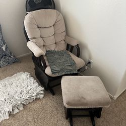 Rocking Chair 
