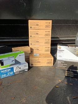Print cartridges, maintenance tank