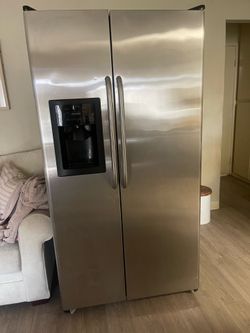 GE Double Door Refrigerator