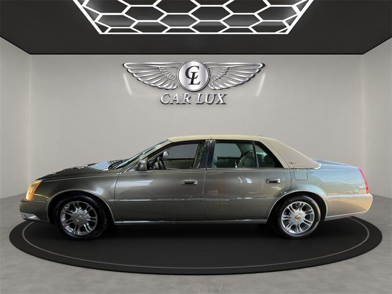 2011 Cadillac DTS Luxury
