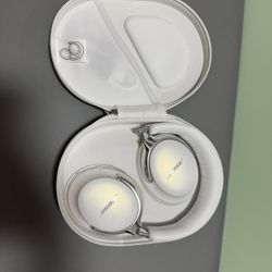 Bose QuietComfort Ultra Bluetooth Headphones