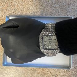 VVS  Buss Down Moissanite Cartier Watch
