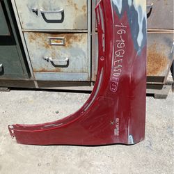 For 16-19 Mercedes GLE-Class Front Fender  Driver Side OEM
