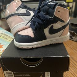 Toddler Jordan 1 