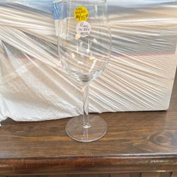 Wine Glasses Set Up 12