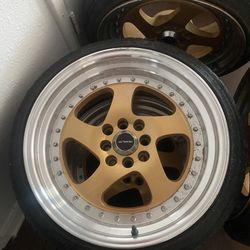 4 Gold Rims With Tires 