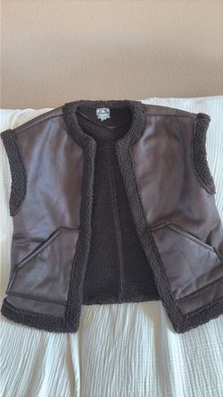 Medium Women Vest Future Collective
