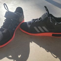 Adidas Men's Size 13 Addias Lifting/Squat Shoe