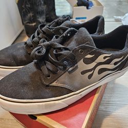 New Van's Shoes Size 11.5