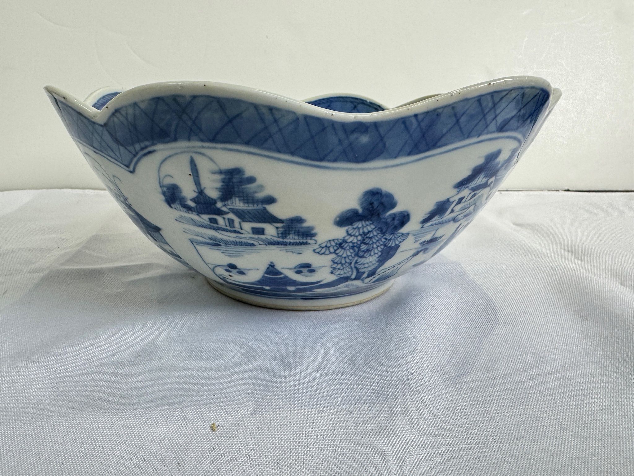 Antique Chinese blue and white porcelain bowl