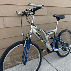 Aluminio  Bike 🚴 Sz 26