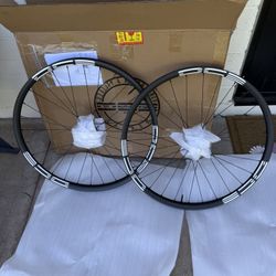 DCB 29er Carbon MTB Wheels XC Trail with Novatec hubs