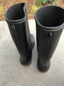 Boys rain shoes