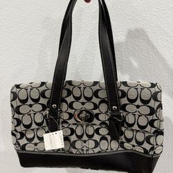 NWT Authentic Signature Coach satchel