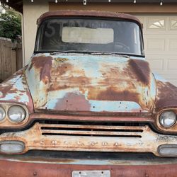 1958 CHEVY APACHE SHORTBED STEPSIDE