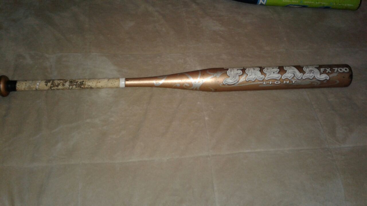 MIKEN FREAK FX700 Composite BAT