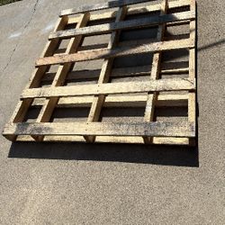 Free Wood Pallet
