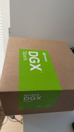 DGX Spark Founder's edition 128GB 4TB
