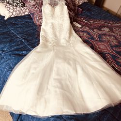 Size 4, Never Worn Wedding Dress With Tags