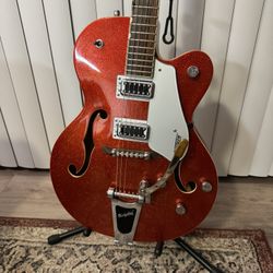 Gretsch G5420T Red Sparkle Electric Guitar